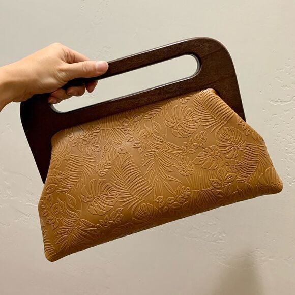Handmade Genuine Leather Embossed Leaves Large Wood Frame Bag/Crossbody - Picture 7 of 16
